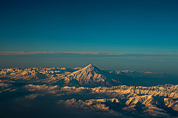 Výstup na bájný Ararat a  Damavand
