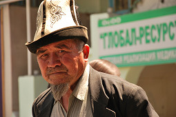 Kyrgystan - trekking a kultura